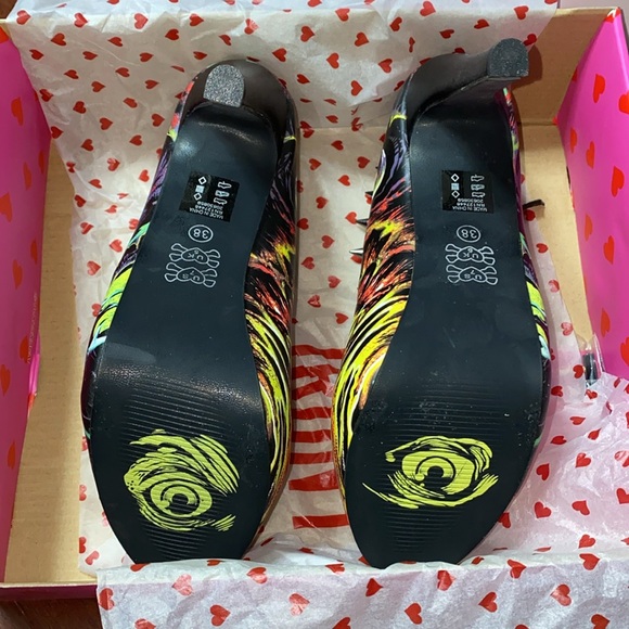 Iron Fist Heels - Picture 5 of 7